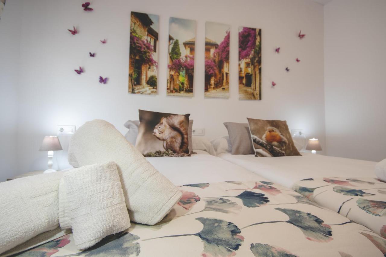 Apartamentos Coso De San Albin Mérida Ngoại thất bức ảnh