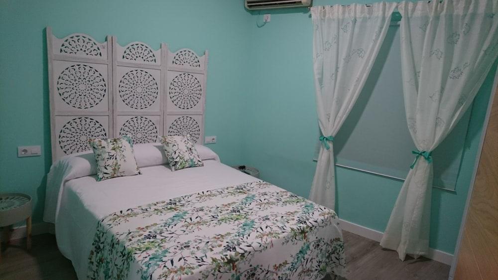 Apartamentos Coso De San Albin Mérida Ngoại thất bức ảnh