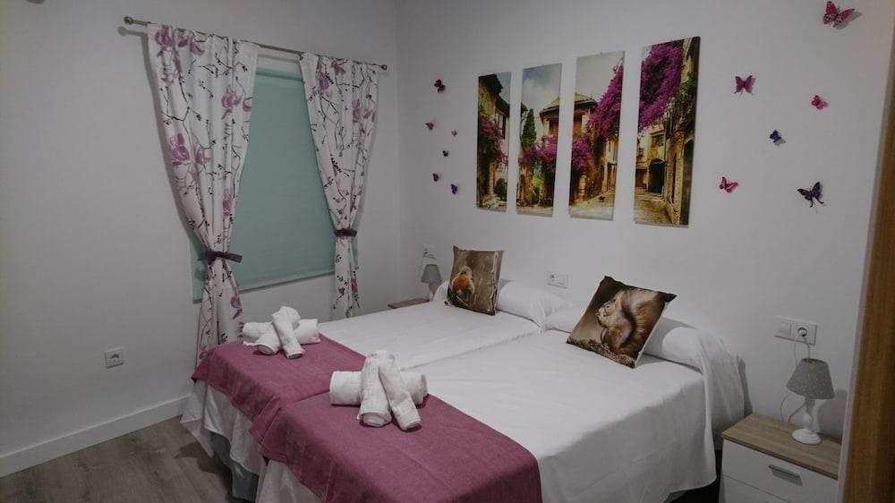Apartamentos Coso De San Albin Mérida Ngoại thất bức ảnh